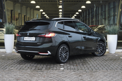 BMW 2 Serie Active Tourer 220i High Executive Luxury Line Automaat - Afbeelding 4