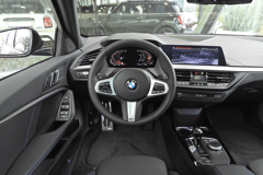BMW 1 Serie 118i M Sport Automaat - Afbeelding 2