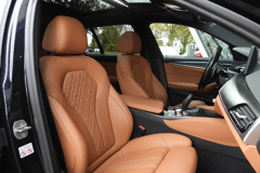 BMW 5 Serie Touring 530e High Executive M Sport Automaat - Afbeelding 4