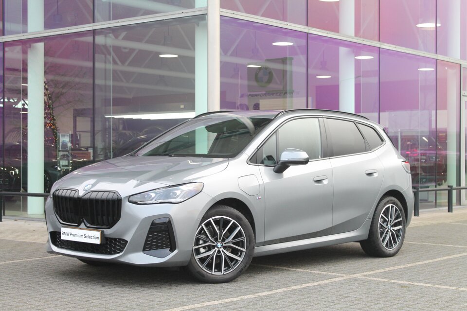 BMW 2 Serie Active Tourer 225e xDrive High Executive M Sport Automaat - Afbeelding 1