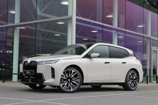 BMW iX xDrive60 M Sport