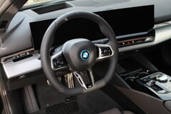BMW i5 eDrive40 M Sport Automaat - Afbeelding 2