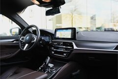 BMW 5 Serie Touring 530e High Executive M Sport Automaat - Afbeelding 3