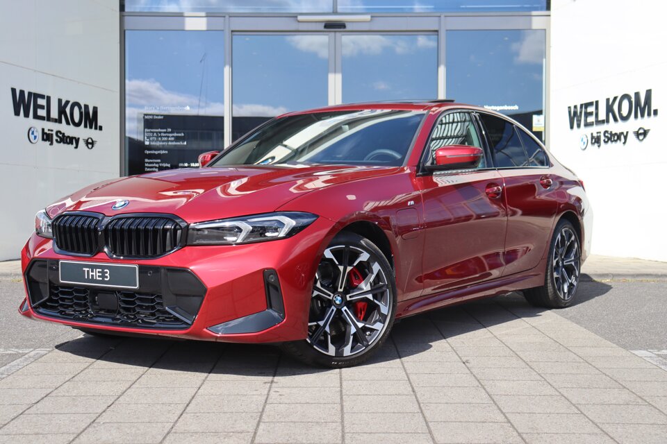 BMW 3 Serie 330e High Executive M Sport Automaat - Afbeelding 1