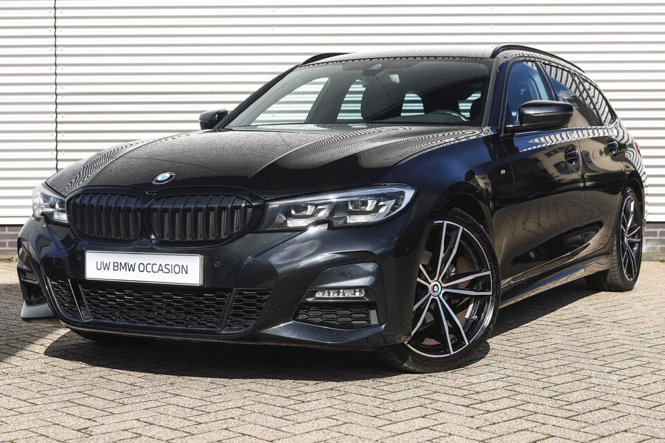 BMW 3 Serie Touring 318i Executive M Sport Automaat - Afbeelding 1