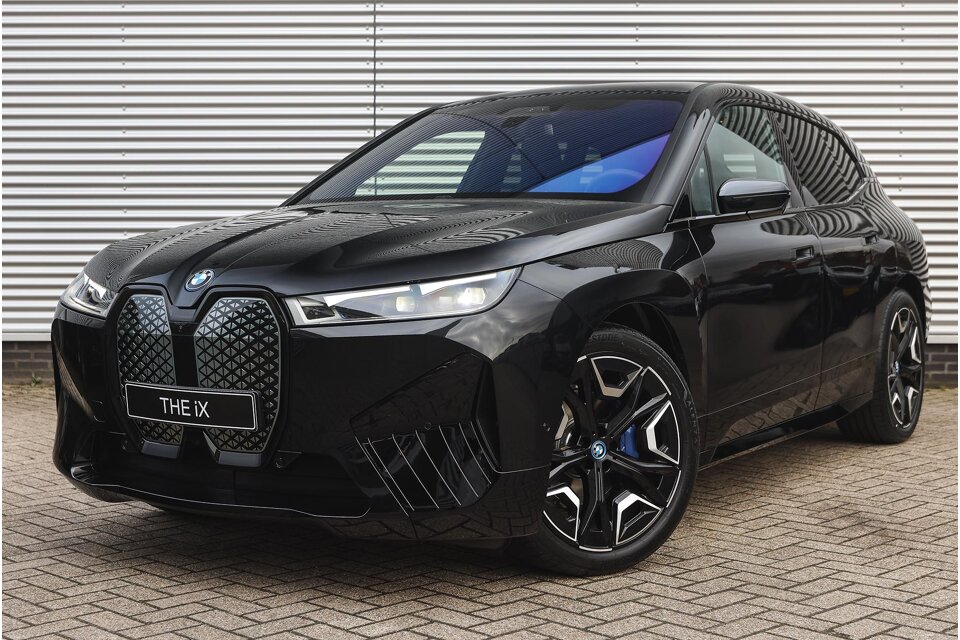 BMW iX xDrive50 High Executive Sport - Afbeelding 1