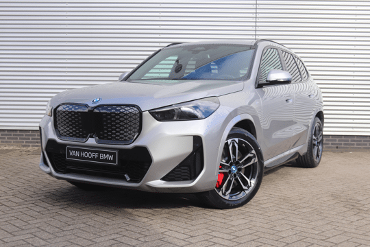 BMW iX1 eDrive20 High Executive M Sport