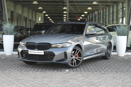 BMW 3 Serie Touring 318i M Sport Auromaat