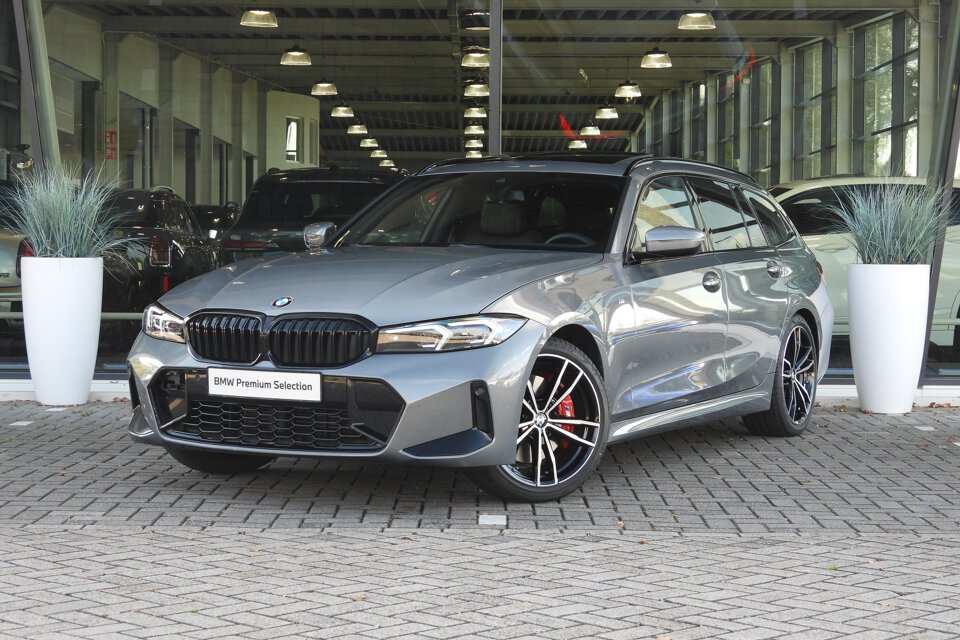 BMW 3 Serie Touring 318i M Sport Auromaat - Afbeelding 1