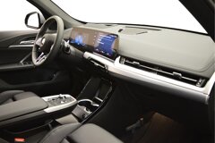 BMW X1 sDrive20i M Sport Automaat - Afbeelding 3