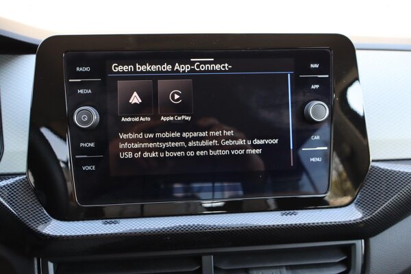 Apple Carplay/Android Auto