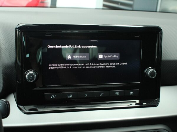 Apple Carplay/Android Auto