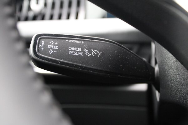 cruise control adaptief met Stop&Go en stuurhulp