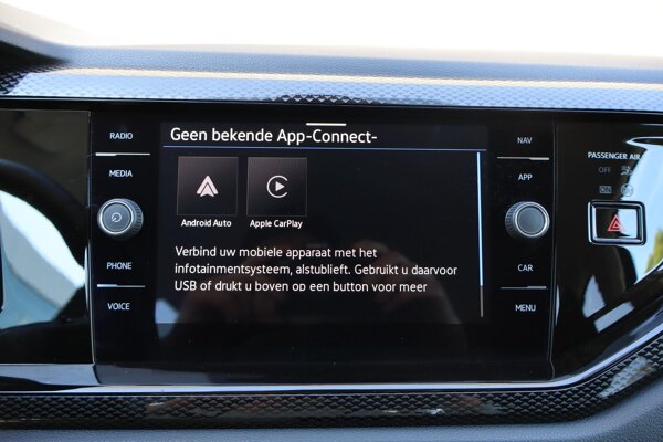Apple Carplay/Android Auto