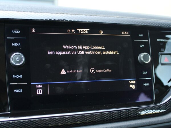 Apple Carplay/Android Auto