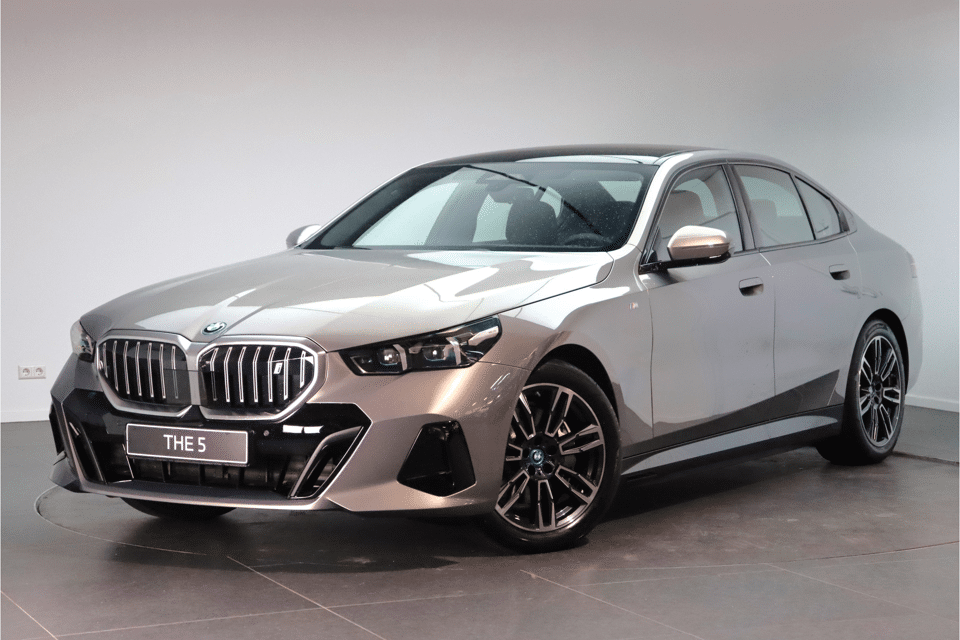 BMW i5 eDrive40 High Executive M Sport - Afbeelding 1