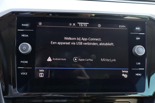 Apple Carplay/Android Auto