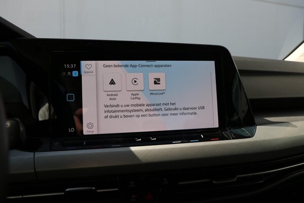 Apple Carplay/Android Auto