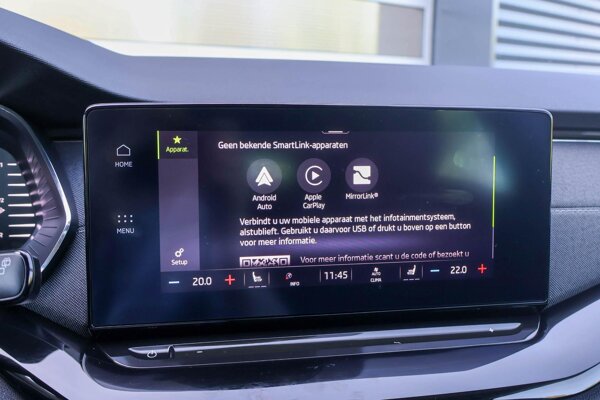 Apple Carplay/Android Auto