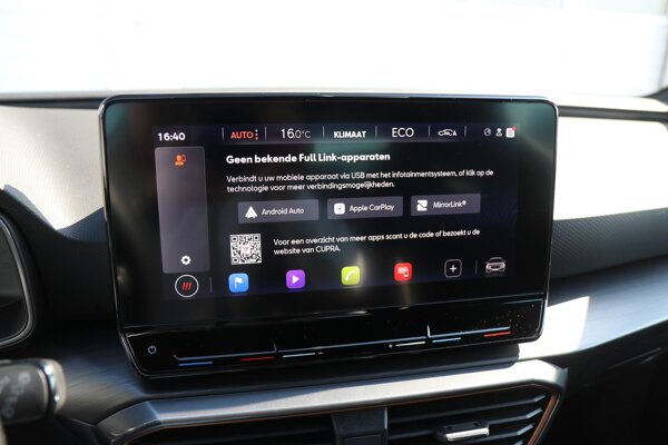 Apple Carplay/Android Auto