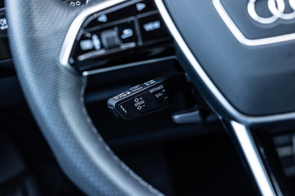 cruise control adaptief