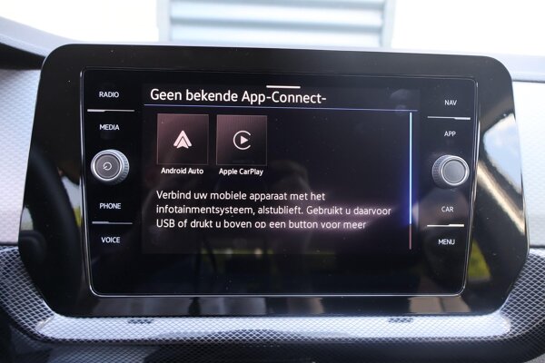 Apple Carplay/Android Auto