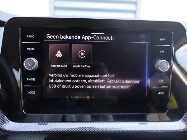 Apple Carplay/Android Auto
