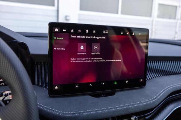 Apple Carplay/Android Auto