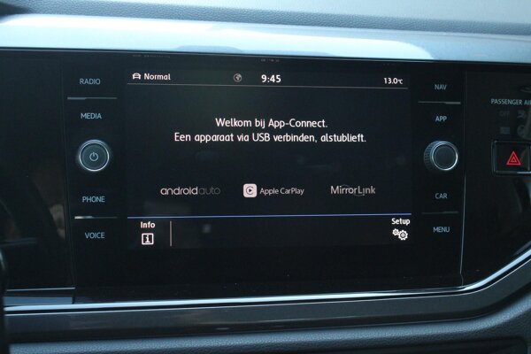 Apple Carplay & Android Auto