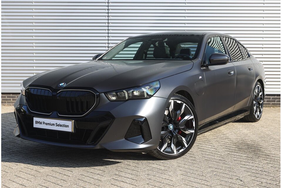 BMW 5 Serie 530e M Sport Automaat - Afbeelding 1