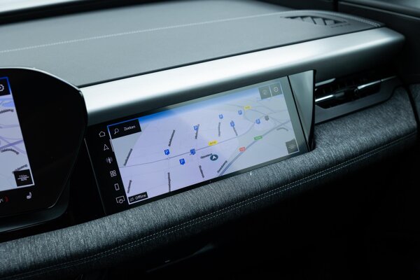 multimedia scherm passagier