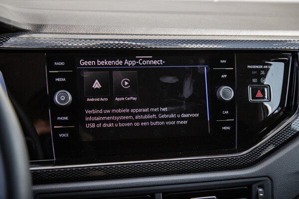 Apple Carplay/Android Auto