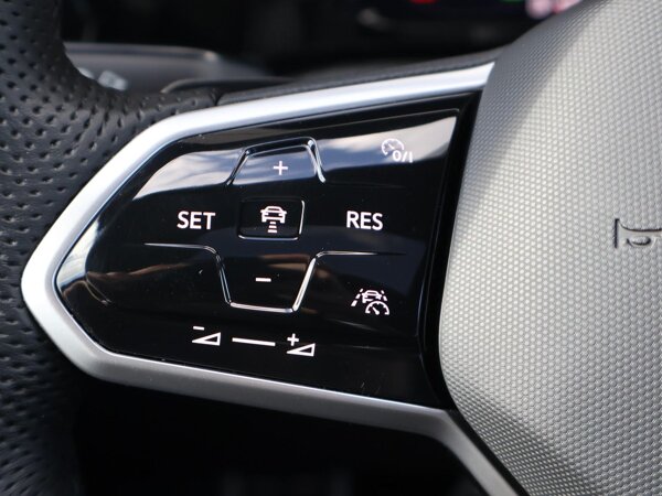 cruise control adaptief met Stop&Go en stuurhulp
