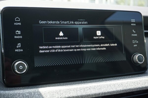 Apple Carplay/Android Auto