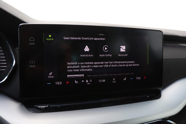 Apple Carplay/Android Auto