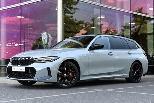 BMW 3 Serie Touring M340d xDrive High Executive Automaat