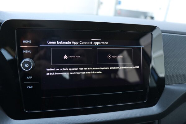 Apple Carplay/Android Auto