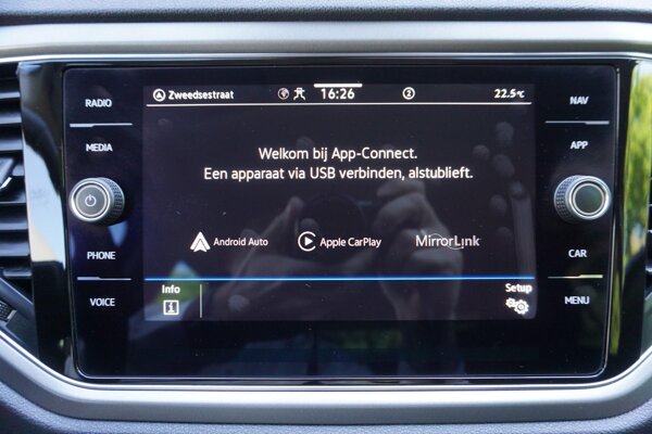 Apple Carplay/Android Auto