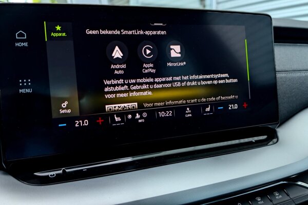 Apple Carplay/Android Auto