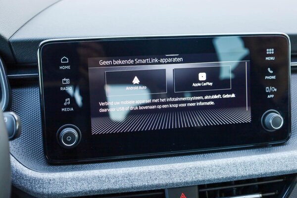 Apple Carplay/Android Auto