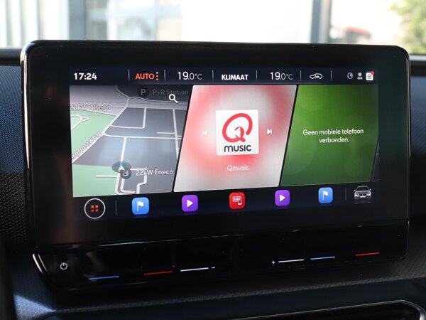 Apple Carplay/Android Auto