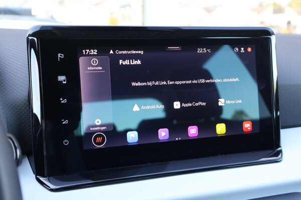 Apple Carplay/Android Auto