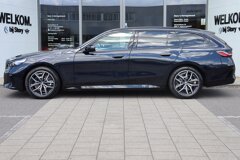 BMW 5 Serie Touring 520i M Sport Automaat - Afbeelding 3