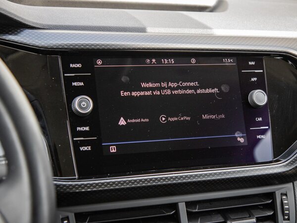 Apple Carplay/Android Auto