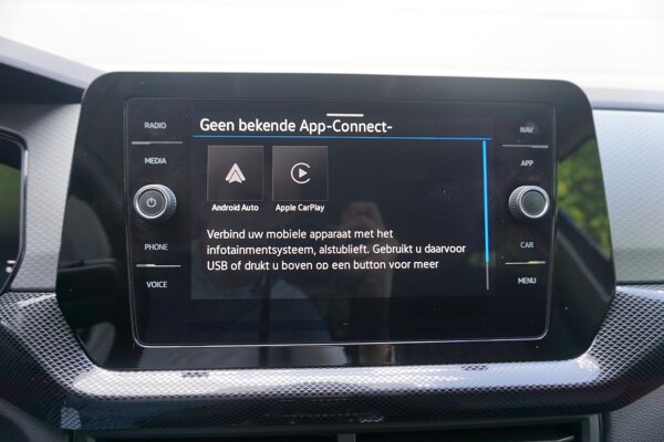 Apple Carplay/Android Auto