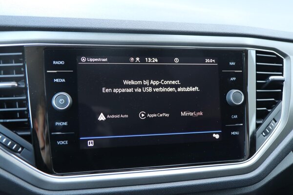 Apple Carplay/Android Auto