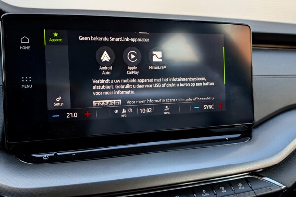 Apple Carplay/Android Auto