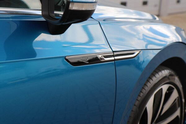 R-Line Exterieur