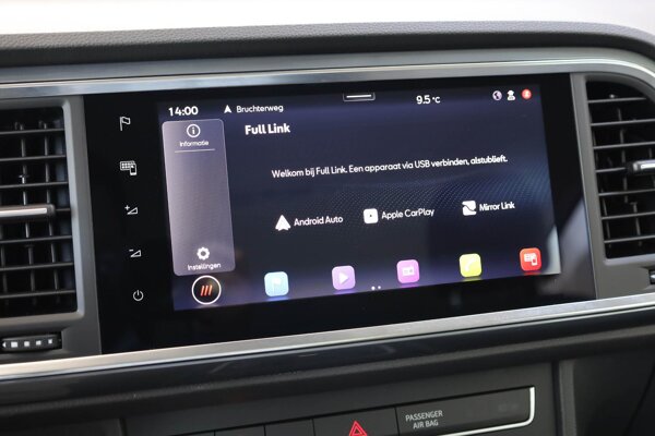 Apple Carplay/Android Auto