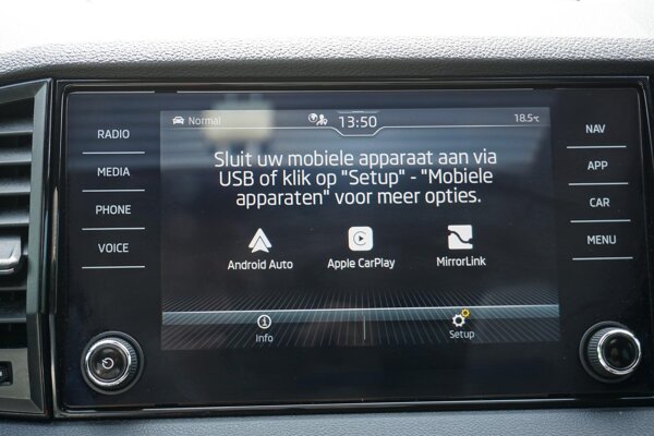 Apple Carplay/Android Auto